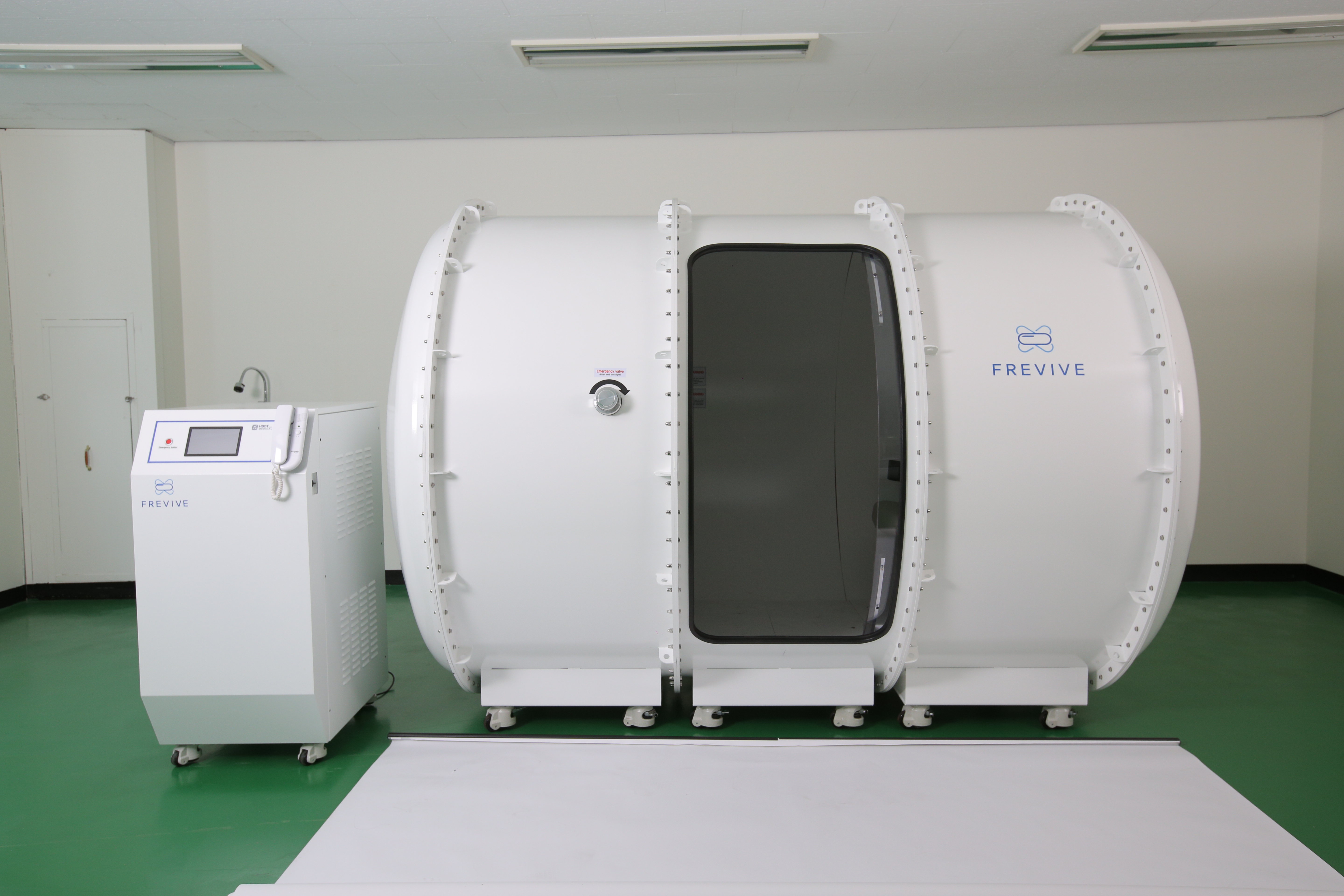 Hyperbaric Oxygen Chamber